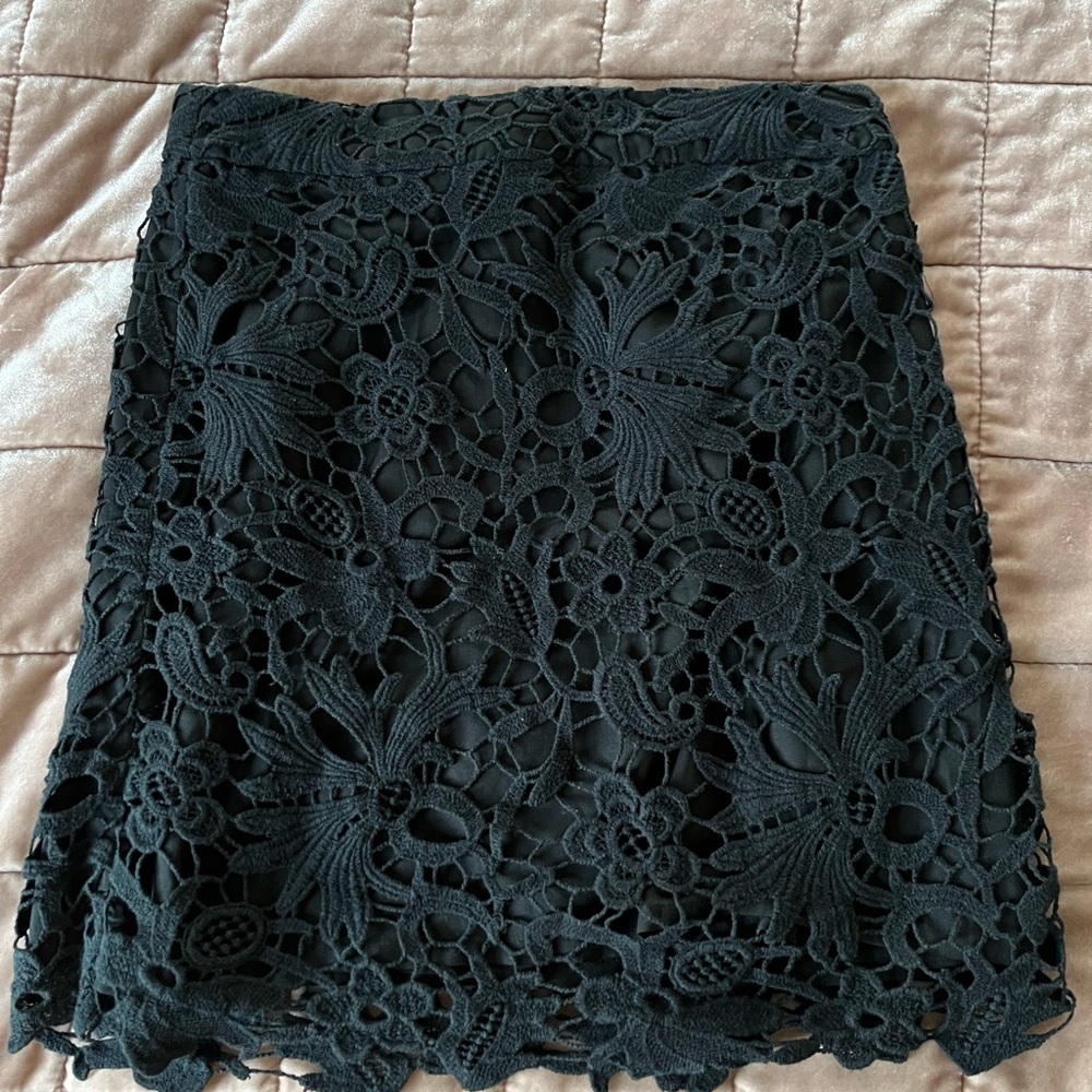 Banana Republic Navy/Black Floral Lace Mini Skirt